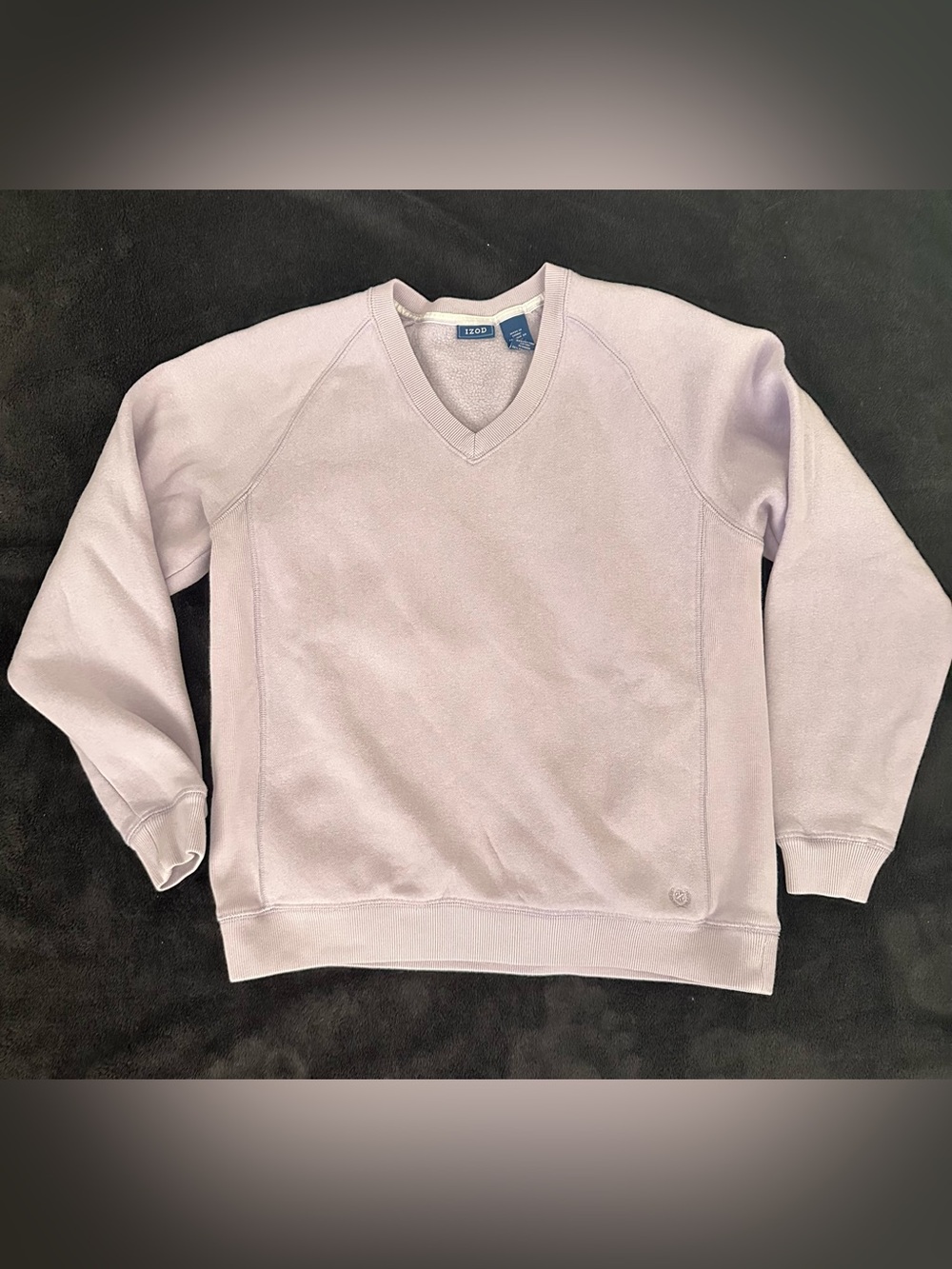 Izod Women’s Pale Lavender V-Neck Sweater